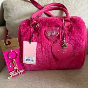 JUICY COUTURE JUICY WARM UP SATCHEL PINK FLASH GIFT SET FUZZY SOFT